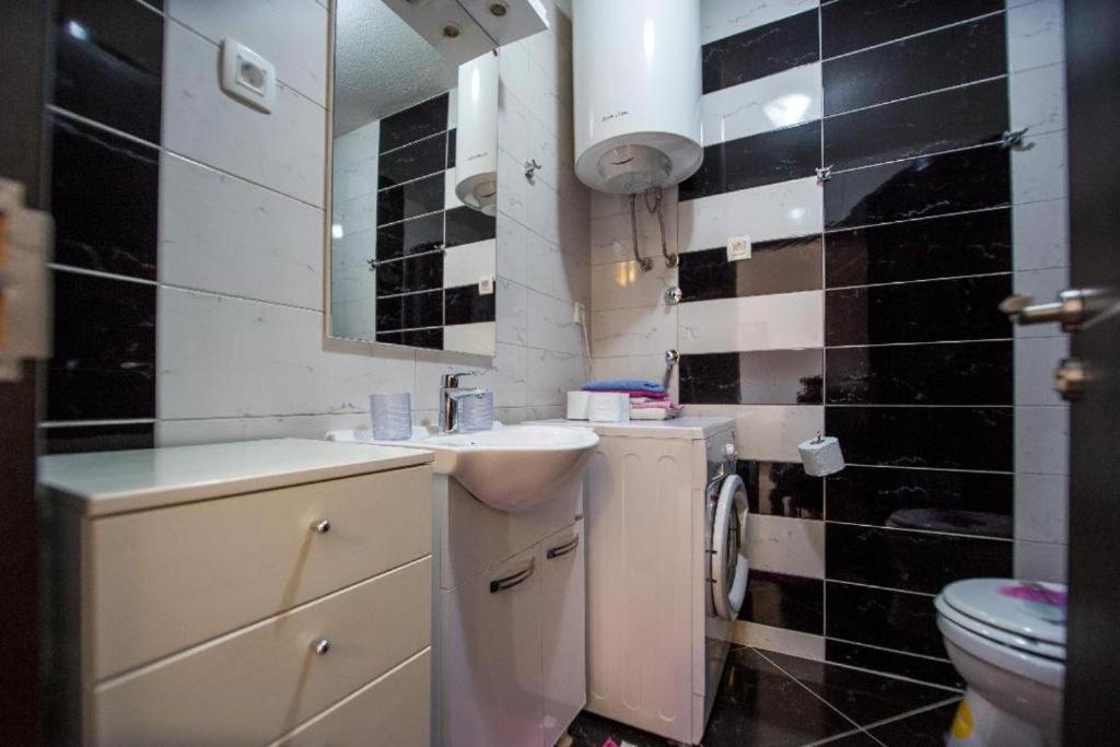 Apartmans Budva Centar Eksteriør billede